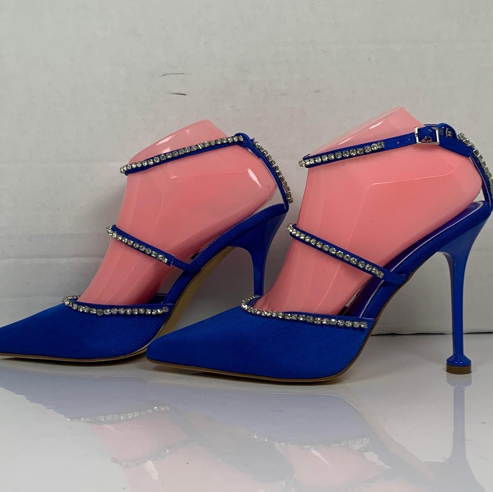 Liliana Women Brianna 1Blue Pointed Toe with Rhinestones Straps Size 8